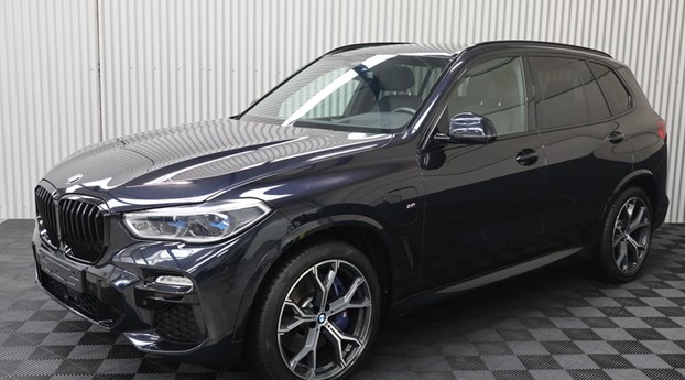 Kenidi: BMW X5