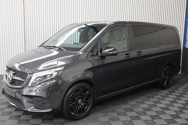 Kenidi: Mercedes-Benz V 300