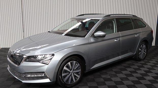 Kenidi: Skoda Superb